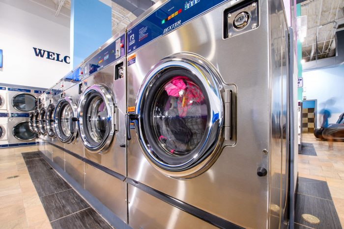 Best Commercial Laundry Machines In Houston, TX