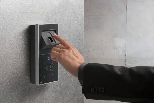 Commercial Security Access Control Systems Installation & Solutions